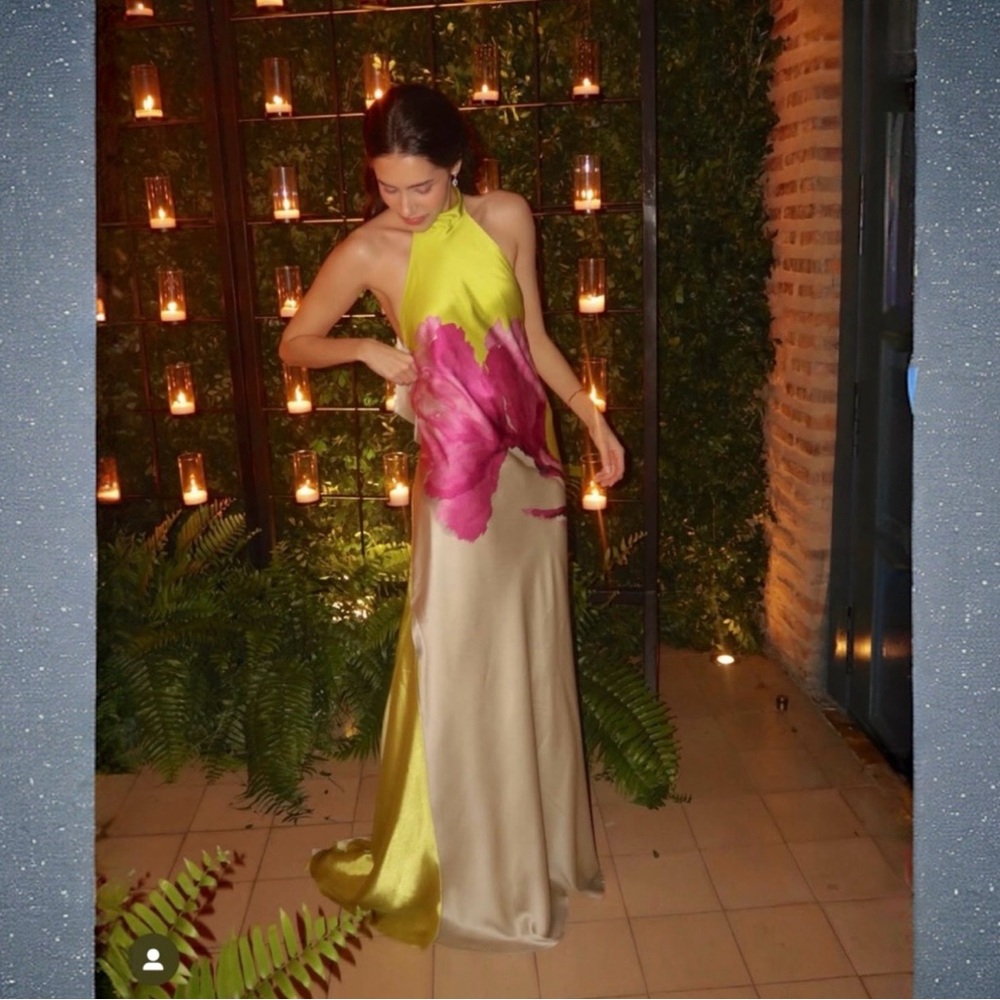 Silvia Tcherassi Chartreuse ‘Sherry’ Silk Gown - Picture 7 of 17